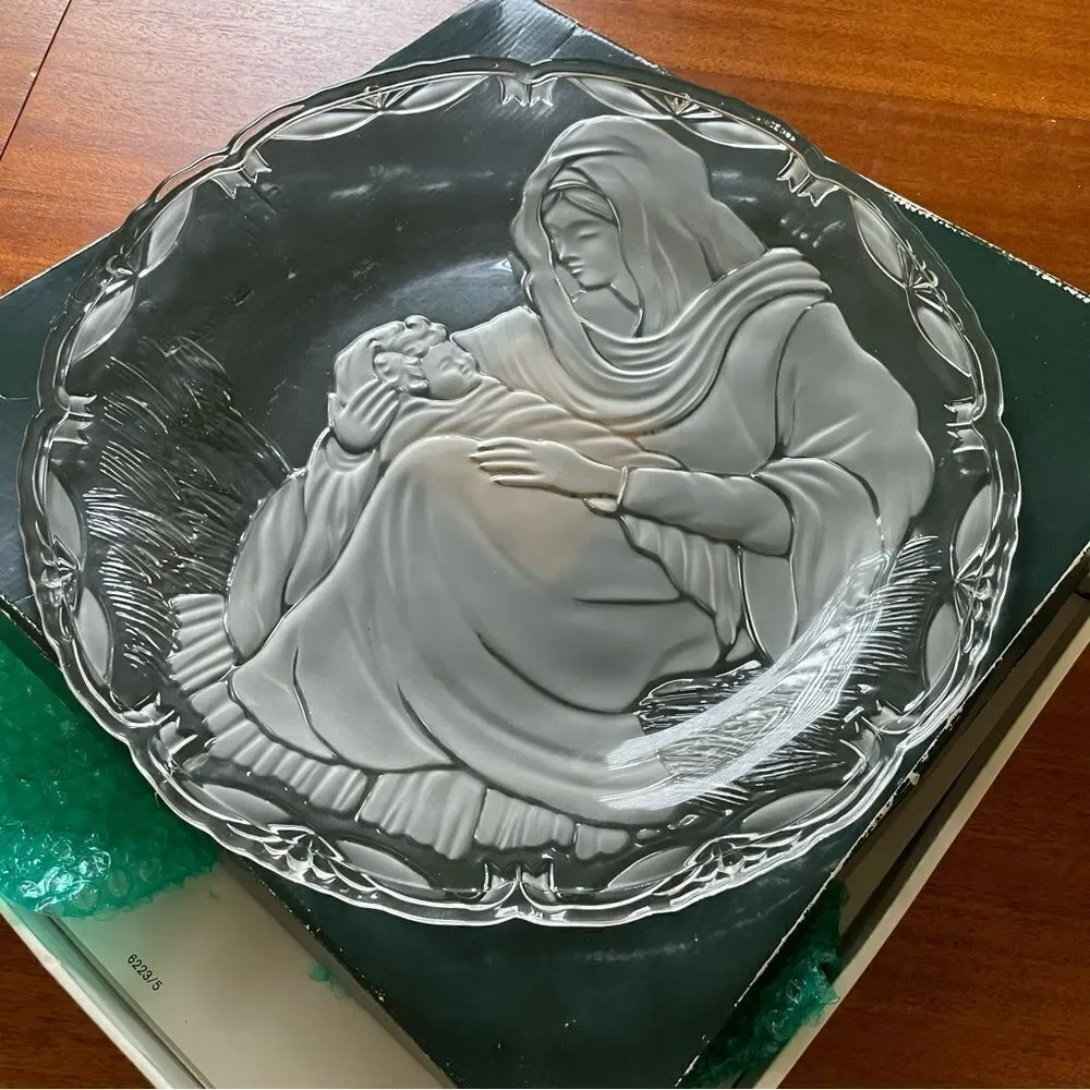 NIB MIKASA Madonna And Child Glass Frosted Serving Platter 15” Religious Holiday